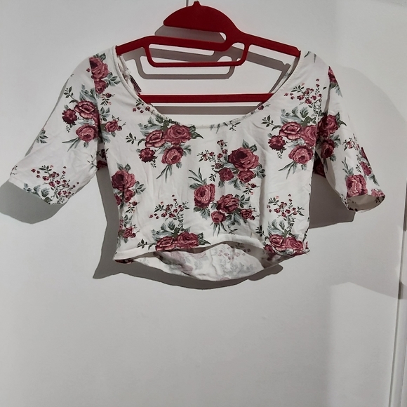 Floral crop top - Picture 3 of 4